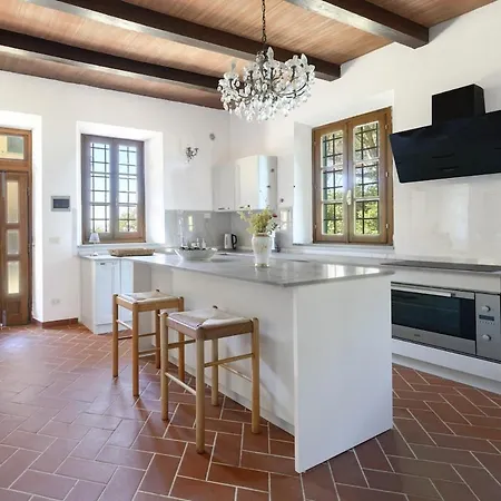 Podere Ulivello With Pool